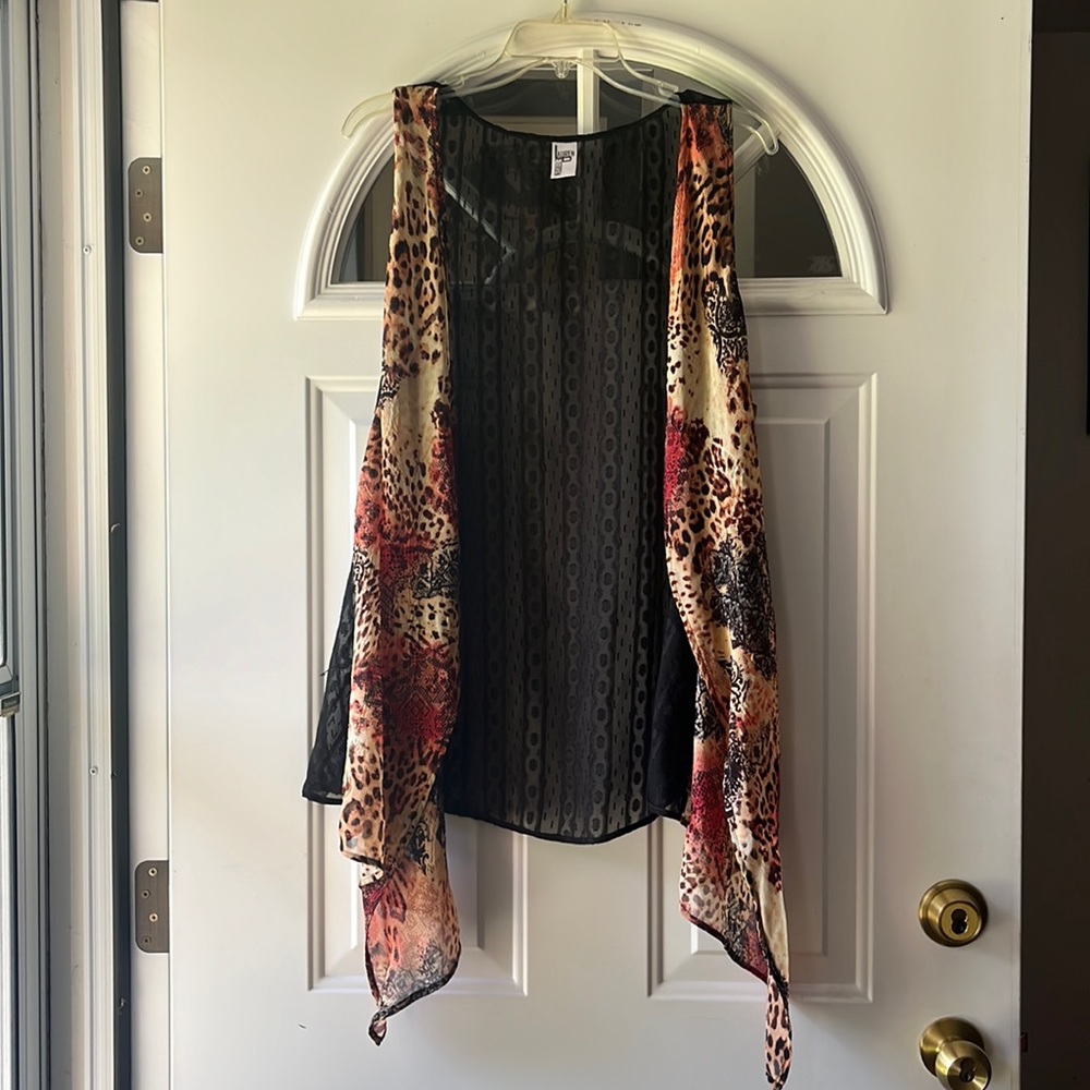 Lauren Petersen Sleeveless Kimono